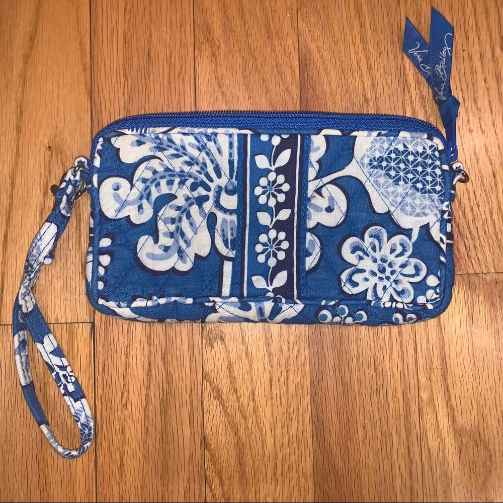 Vera Bradley Blue Lagoon Wristlet